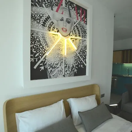 Mazi Rooms Ptolemeon Thessaloniki Exterior photo